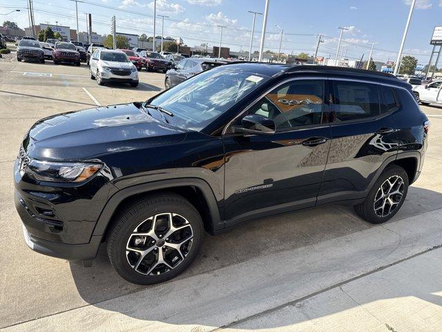 new 2026 Jeep Compass car, priced at $33,999