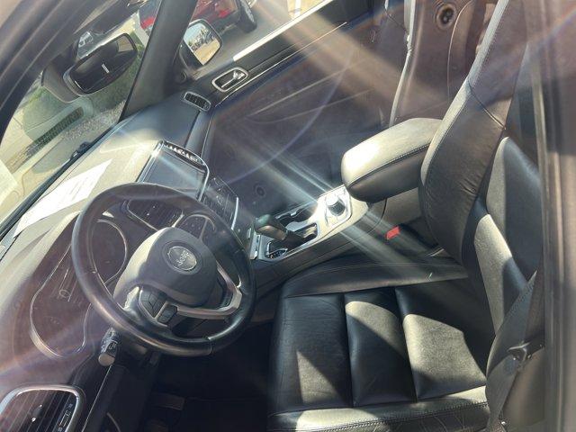 used 2022 Jeep Grand Cherokee WK car, priced at $29,998
