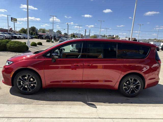 new 2026 Chrysler Pacifica car, priced at $46,999