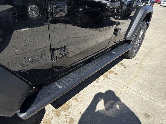 new 2025 Jeep Wrangler car, priced at $50,999