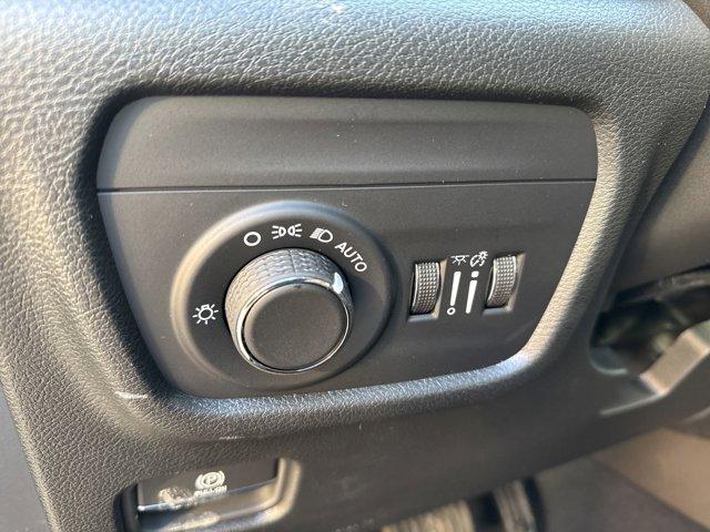 new 2025 Jeep Grand Cherokee car, priced at $46,499
