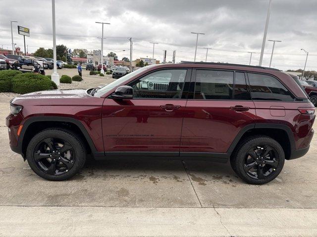 new 2025 Jeep Grand Cherokee car, priced at $49,999