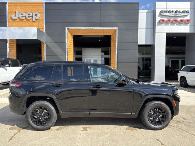 new 2025 Jeep Grand Cherokee car, priced at $44,999