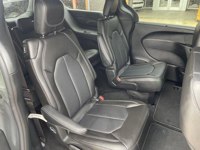 used 2025 Chrysler Pacifica car, priced at $34,885