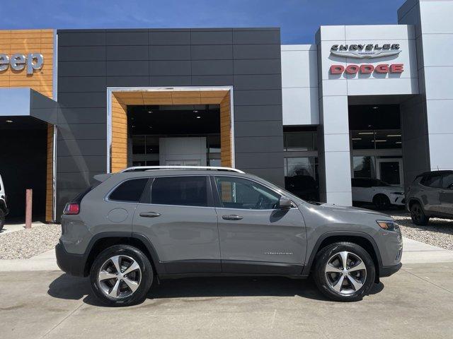 used 2020 Jeep Cherokee car, priced at $22,955