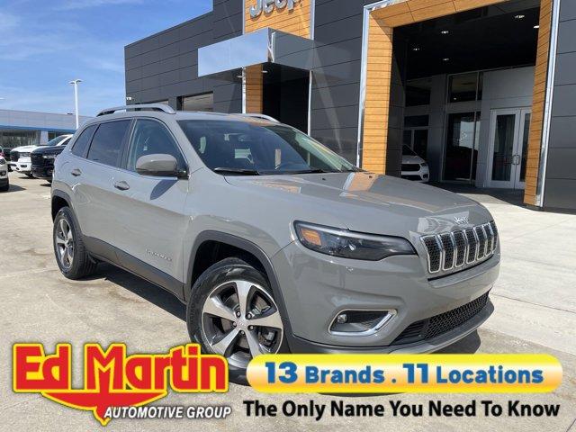 used 2020 Jeep Cherokee car, priced at $23,564