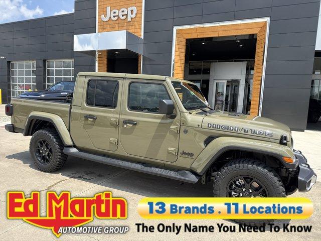 new 2025 Jeep Gladiator car, priced at $50,705
