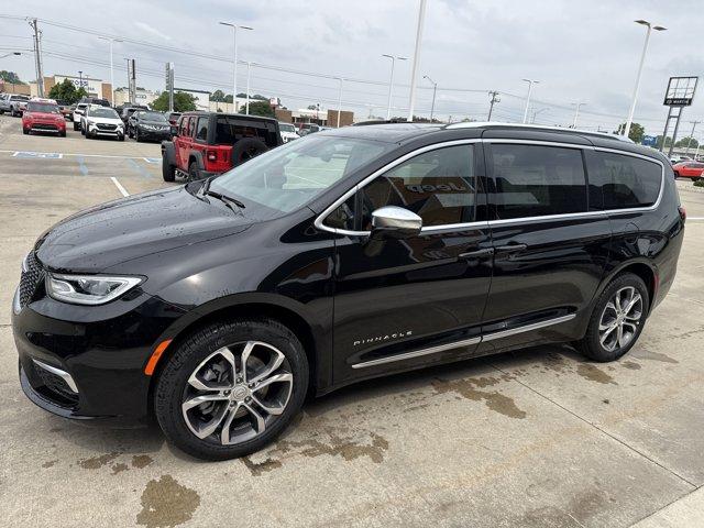new 2025 Chrysler Pacifica car, priced at $56,999