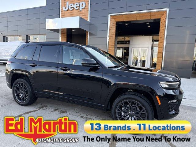 new 2025 Jeep Grand Cherokee car, priced at $68,749