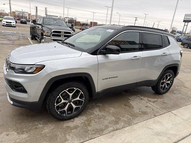 new 2025 Jeep Compass car, priced at $33,999