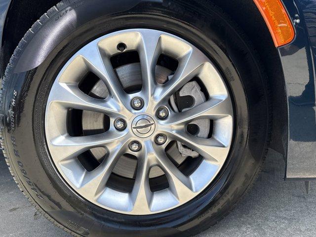 used 2024 Chrysler Pacifica car, priced at $40,888