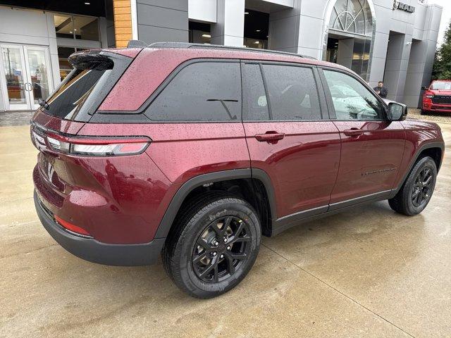 new 2025 Jeep Grand Cherokee car, priced at $44,999