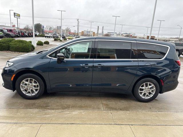 new 2025 Chrysler Pacifica car, priced at $44,499