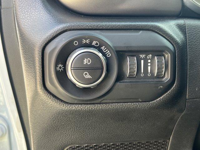 used 2022 Jeep Gladiator car, priced at $31,885