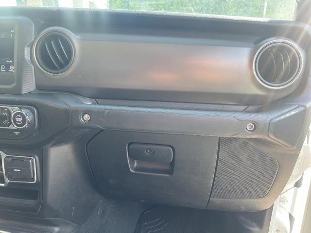 used 2022 Jeep Gladiator car, priced at $31,885