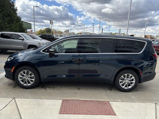 new 2025 Chrysler Pacifica car, priced at $46,499