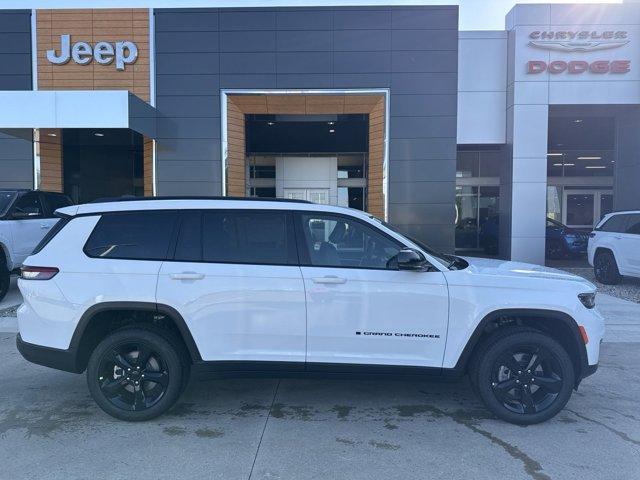 new 2025 Jeep Grand Cherokee L car, priced at $52,499