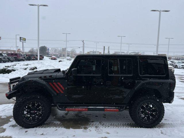 used 2015 Jeep Wrangler Unlimited car, priced at $22,391