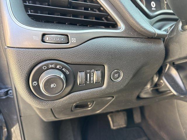 used 2019 Jeep Cherokee car, priced at $10,998