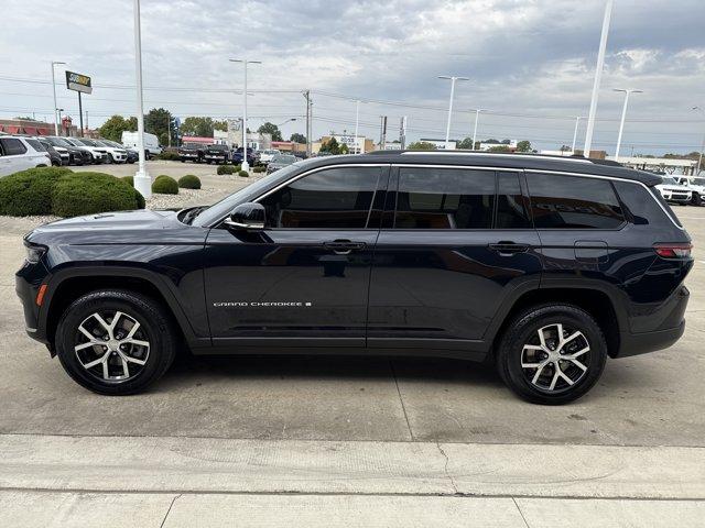 used 2024 Jeep Grand Cherokee L car, priced at $35,998