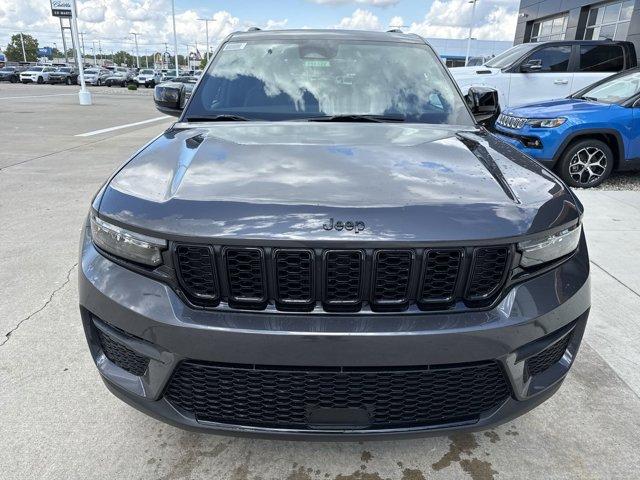 new 2025 Jeep Grand Cherokee car, priced at $43,999