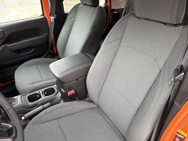 new 2025 Jeep Wrangler car, priced at $48,499