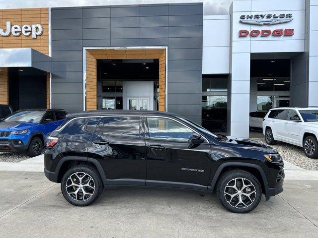 new 2024 Jeep Compass car, priced at $31,799