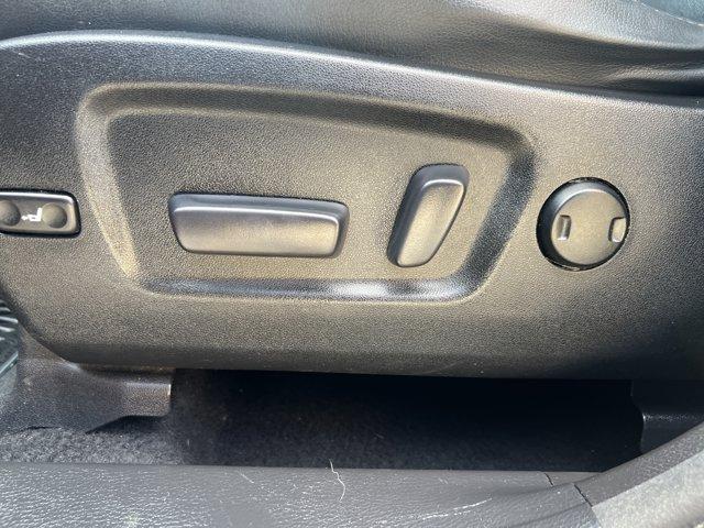 used 2018 Toyota Highlander car, priced at $20,977