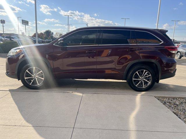 used 2018 Toyota Highlander car, priced at $20,977