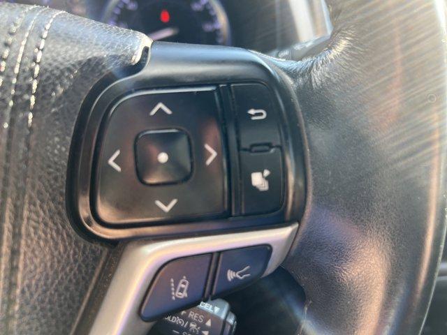 used 2018 Toyota Highlander car, priced at $20,977