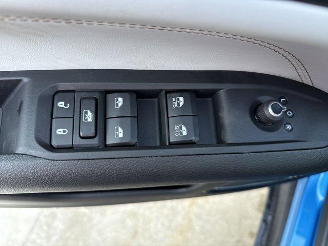 new 2025 Jeep Compass car, priced at $32,499
