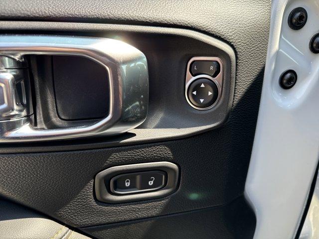 new 2025 Jeep Wrangler car, priced at $55,999