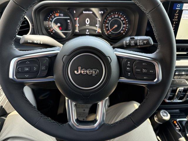 new 2025 Jeep Wrangler car, priced at $55,999