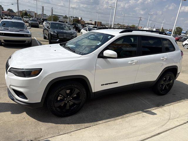 used 2020 Jeep Cherokee car, priced at $18,555