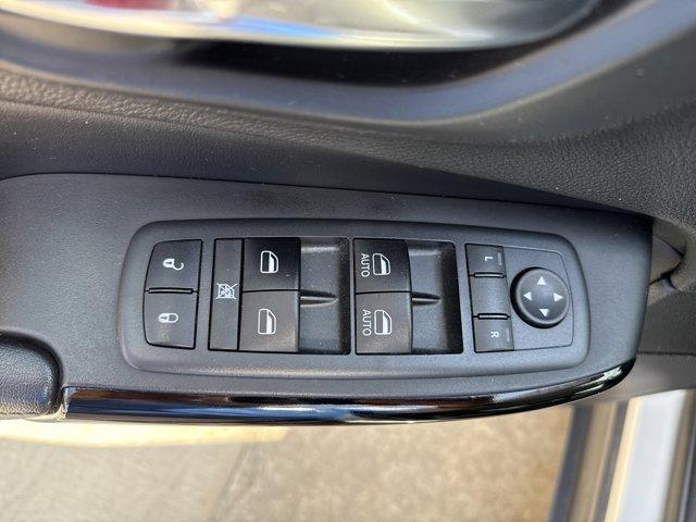 used 2020 Jeep Cherokee car, priced at $18,555
