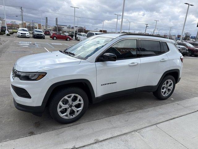 new 2025 Jeep Compass car, priced at $29,499