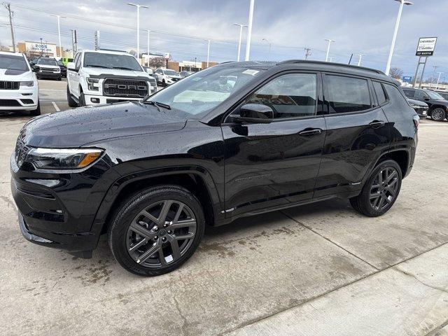 new 2025 Jeep Compass car, priced at $36,999