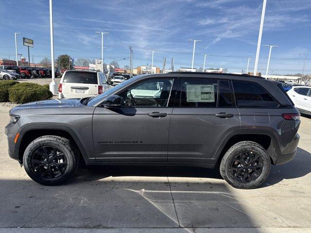 new 2025 Jeep Grand Cherokee car, priced at $45,499