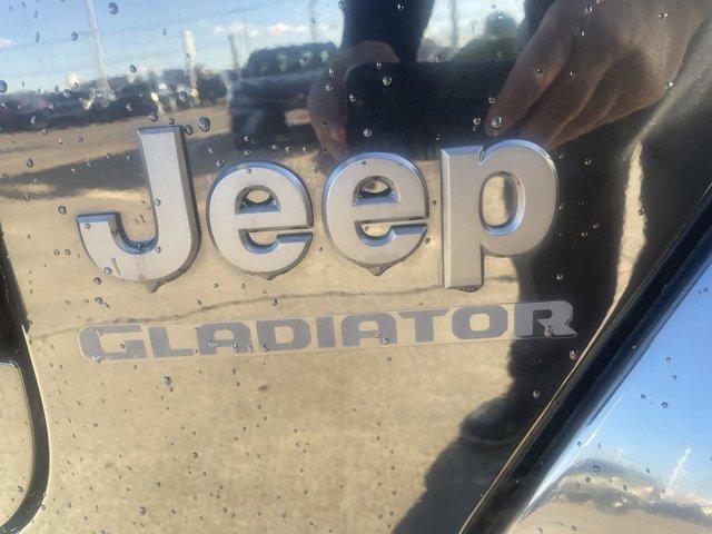 used 2021 Jeep Gladiator car