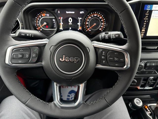 new 2025 Jeep Wrangler car, priced at $55,999
