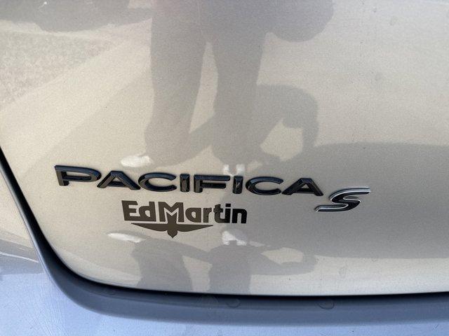 used 2018 Chrysler Pacifica car, priced at $16,995