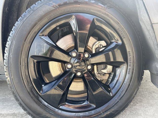 used 2021 Jeep Cherokee car, priced at $21,449