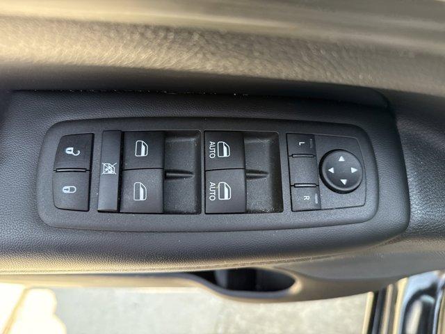 used 2022 Jeep Grand Cherokee WK car, priced at $22,998