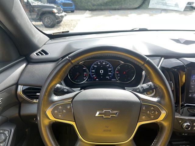 used 2022 Chevrolet Traverse car, priced at $33,999