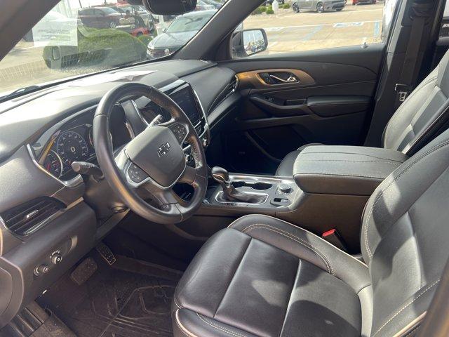 used 2022 Chevrolet Traverse car, priced at $33,999