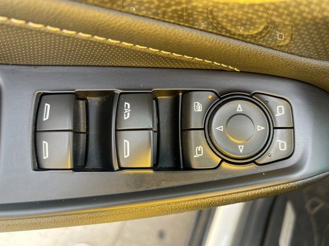 used 2022 Chevrolet Traverse car, priced at $33,999