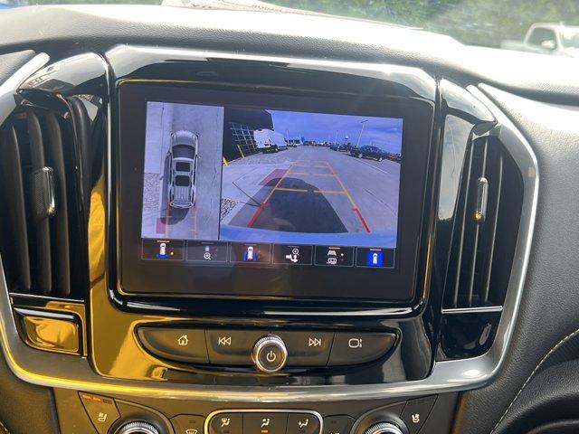 used 2022 Chevrolet Traverse car, priced at $33,999