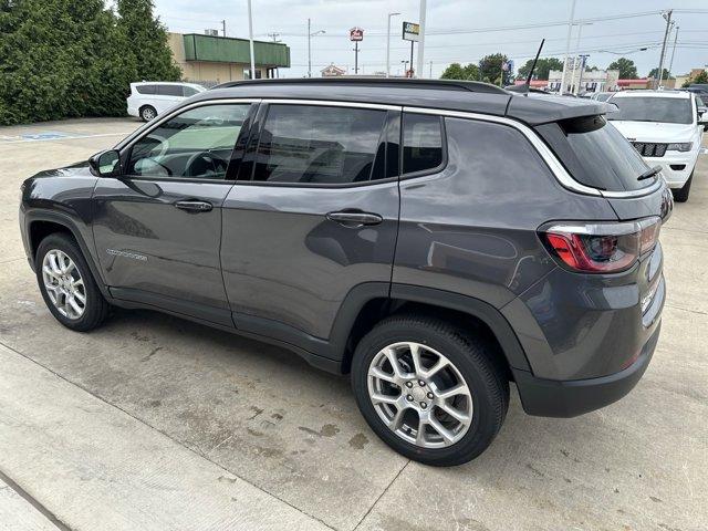 new 2024 Jeep Compass car, priced at $30,799