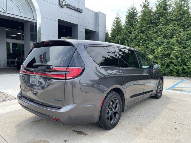 used 2022 Chrysler Pacifica car, priced at $31,999