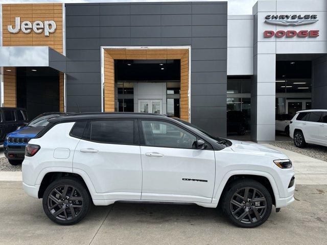 new 2024 Jeep Compass car, priced at $35,299